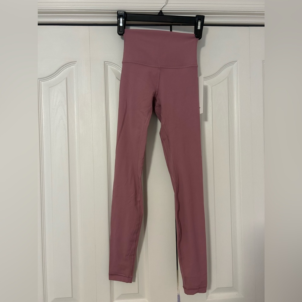 *NWT* Lululemon Align Ribbed HR Legging in Velvet Dust - Picture 3 of 8